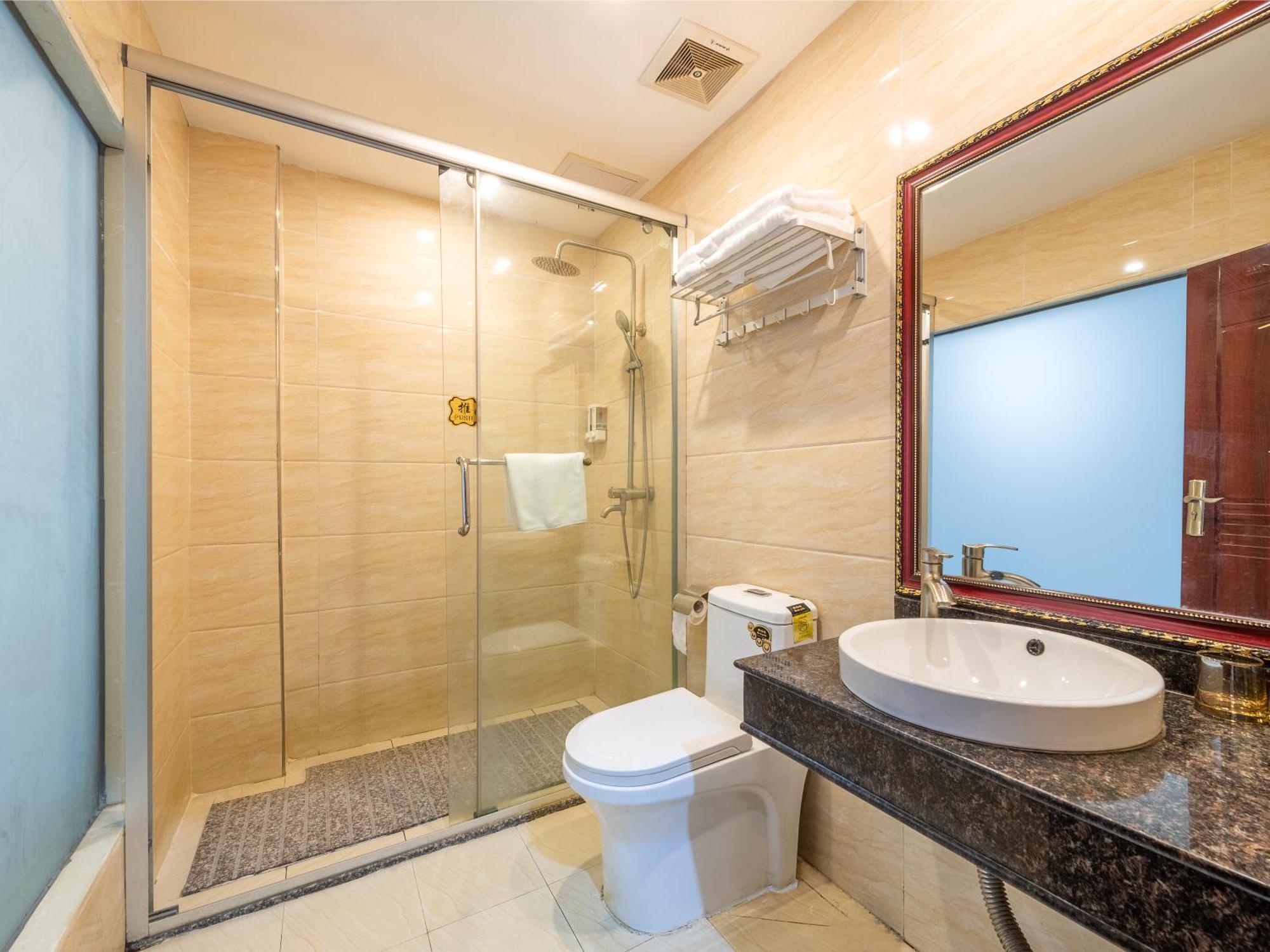 Huahang Hotel - Guangzhou Baiyun International Airport - Free Airport Shuttle Bus Exteriör bild